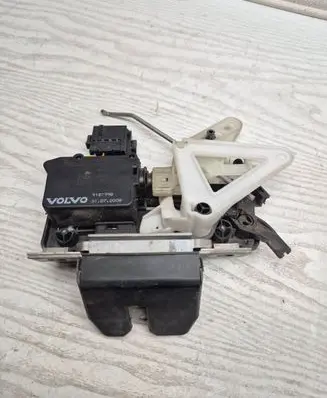 Volvo V70 Tailgate/trunk/boot lock/catch/latch 9203623 6030 9187990