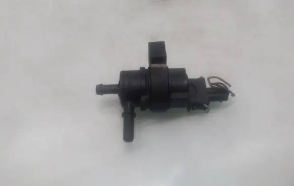 Mercedes-Benz ML W163 Turbo solenoid valve A1634700493