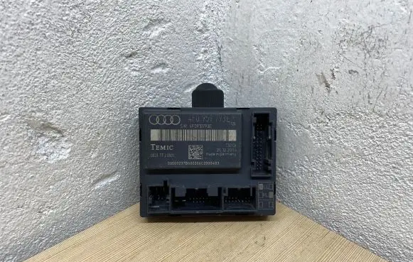 Audi A6 S6 C6 4F Door control unit/module 4F0959793E 4F0910793E 0033TFJ0001