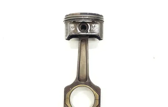 Jaguar XJ X350 Piston with connecting rod AJ89915