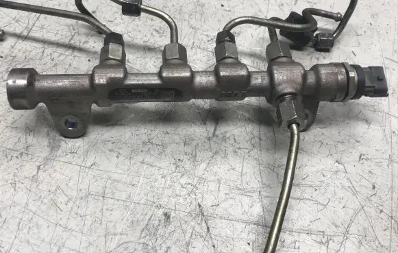 Opel Zafira C Fuel main line pipe 55576177 55584497