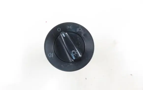 Volkswagen PASSAT B5 Light switch 1C0941531