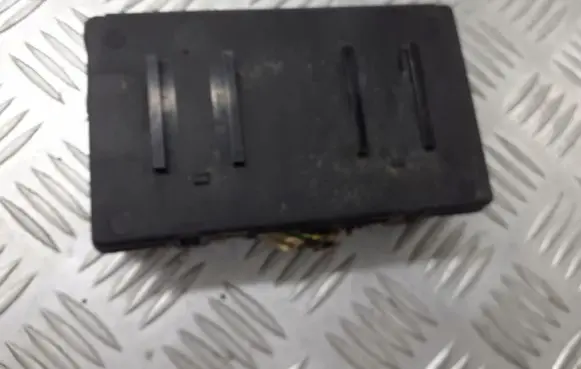 Citroen C4 I Fuse box cover 9632229480
