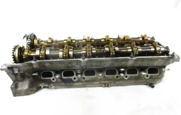 BMW 3 E46 Engine head M52B20