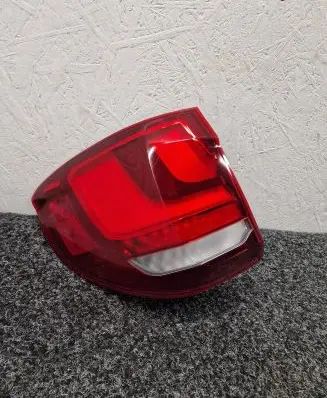 BMW X5 F15 Rear/tail lights 7470885
