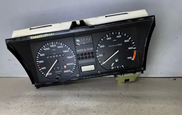 Volkswagen Golf II Speedometer (instrument cluster) 191919033LS 193919059A 191919033