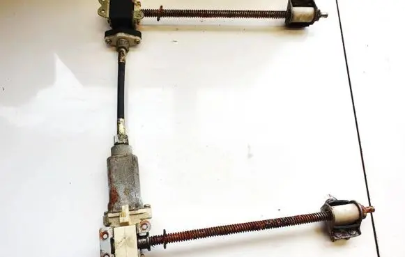 Mazda Xedos 9 Seat adjustment motor 