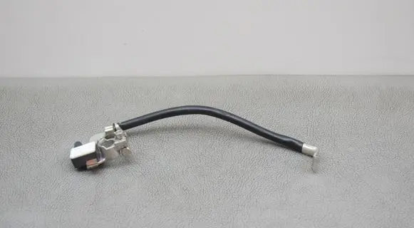 BMW 5 G30 G31 Negative earth cable (battery) 6840519