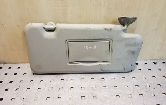 Nissan Note (E11) Sun visor