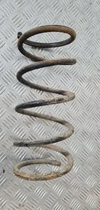 Suzuki Grand Vitara II Front coil spring