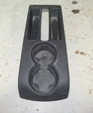 Volkswagen Polo IV 9N3 Cup holder 6Q0863319H