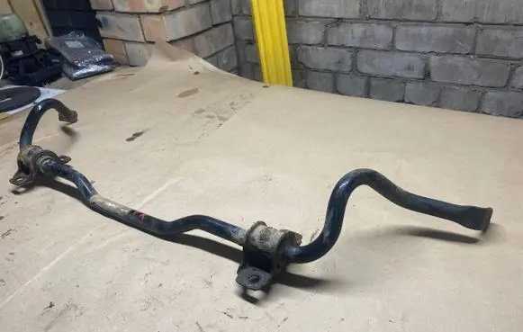 Front anti-roll bar/stabilizer link
