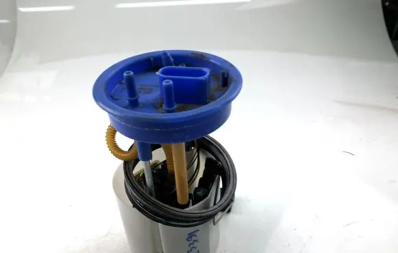 Fuel injection high pressure pump