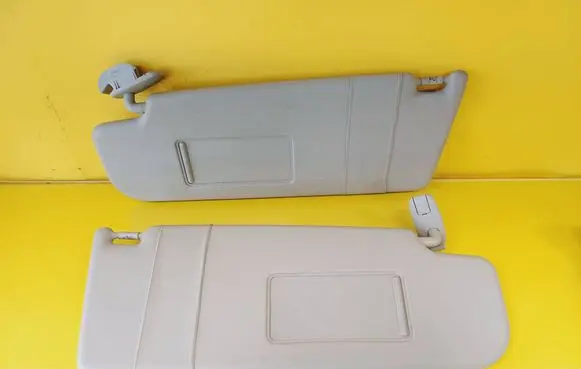 Skoda Octavia Mk2 (1Z) Sun visor