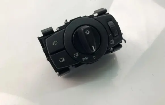 BMW 1 E81 E87 Light switch 6932794
