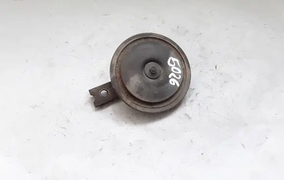 Hyundai Sonata Horn signal E428R000033