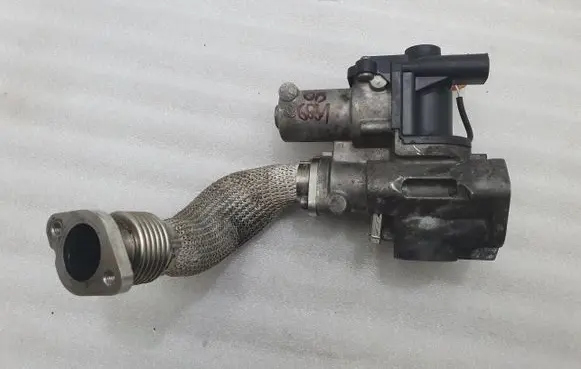 Audi A5 8T 8F EGR valve 059131501H