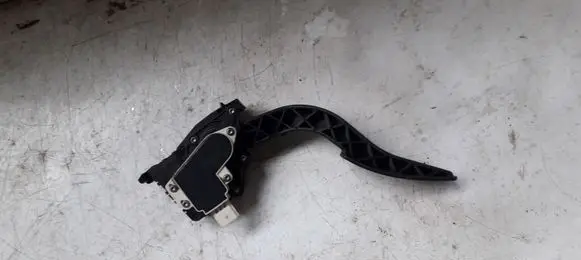 Chevrolet Aveo Accelerator pedal position sensor 96858781