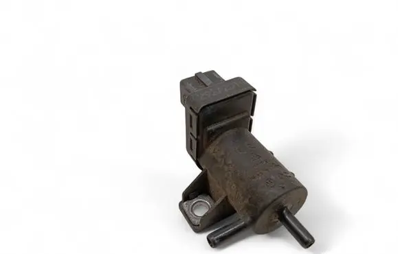 Renault Kangoo II Turbo solenoid valve 8200762162