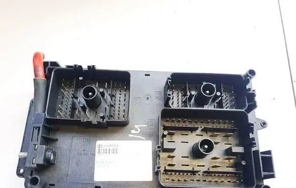Opel Insignia A Fuse box set 13222782 529050199