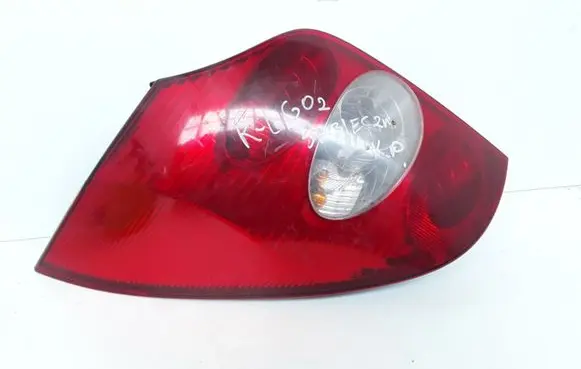 Renault Laguna II Rear/tail lights 8200002471