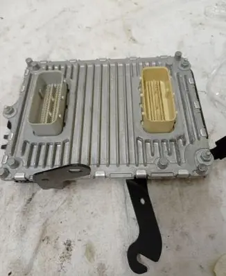 Chrysler Pacifica Engine control unit/module P68303489AK