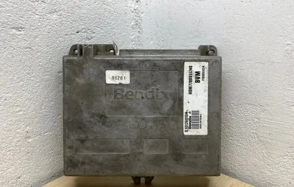 Renault Espace II Engine control unit/module 7700851740 S101260104A 7700851634