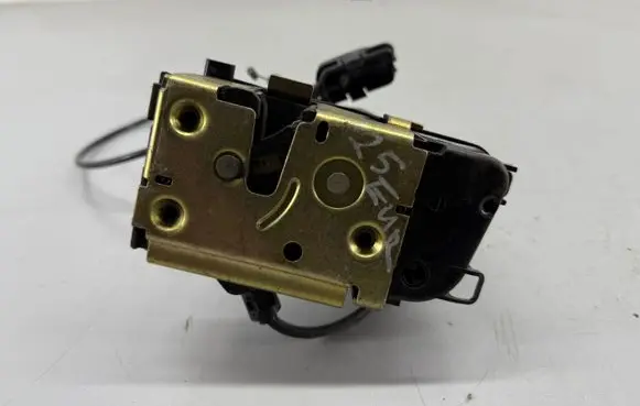 Renault Scenic II - Grand scenic II Rear door lock
