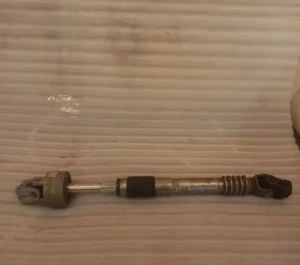 BMW 5 E60 E61 Steering column universal joint 2201055729 28082910