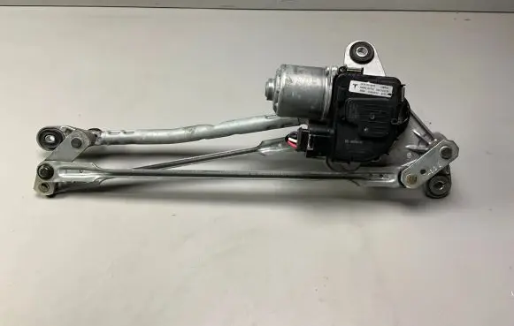 Tesla Model 3 Front wiper linkage and motor 107672500D H0001S3753 3397022125