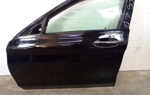 Mercedes-Benz C W205 Front door DR205LPCZAR