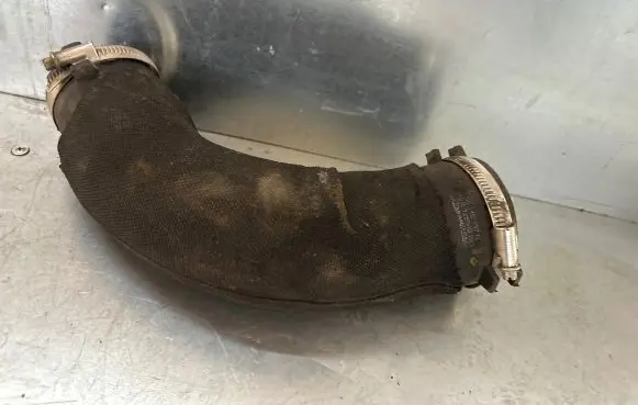 Audi A7 S7 4G Air intake duct part 4g0145737r