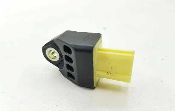 Toyota Prius (XW30) Airbag deployment crash/impact sensor 8983175010