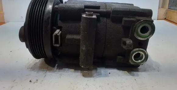 Ford Mondeo Mk III Air conditioning (A/C) compressor (pump) R134A