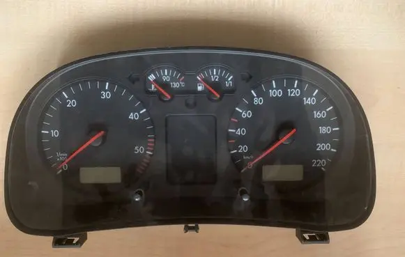 Volkswagen Golf IV Speedometer (instrument cluster) 1J0919860B 110008773003