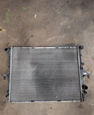 Coolant radiator