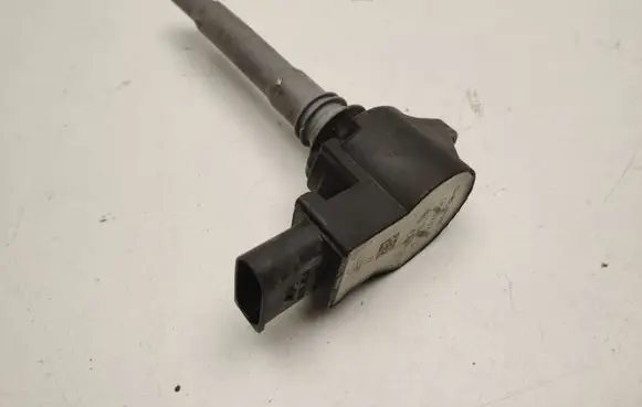 High voltage ignition coil