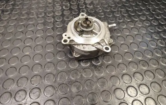 Subaru Outback Vacuum pump