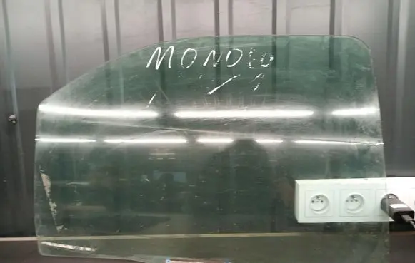 Ford Mondeo MK II Rear side window