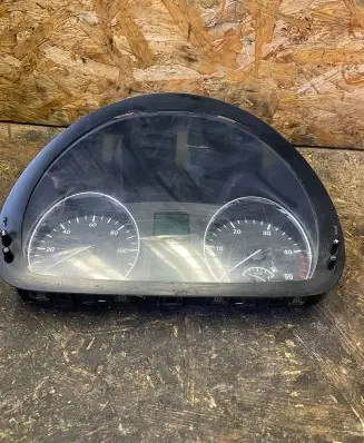 Mercedes-Benz Sprinter W906 Speedometer (instrument cluster) A9069005102 A9069025201 A9069013501
