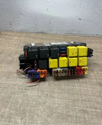 Mercedes-Benz S W220 Fuse module A0295450432 05045114