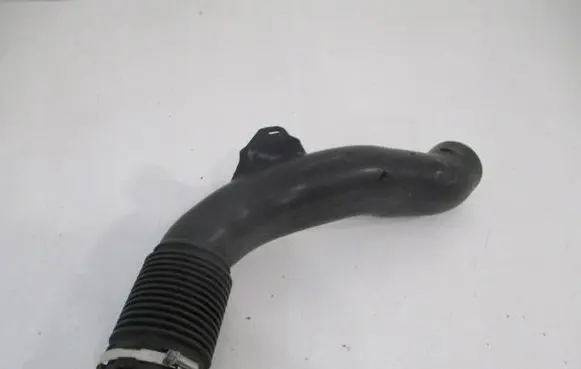 Peugeot 3008 I Air intake duct part 9656237680