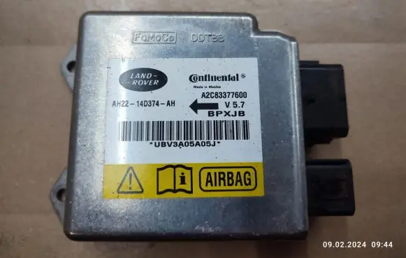 Land Rover Range Rover Sport L320 Airbag control unit/module AH2214D374AH
