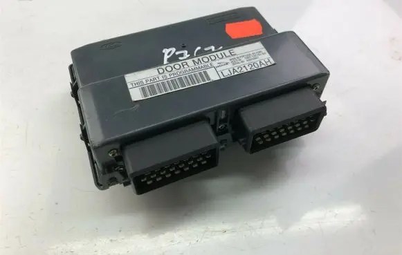 Jaguar XJ X308 Other control units/modules F8FF13C791BA P767