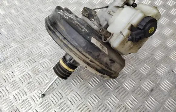 Skoda Octavia Mk2 (1Z) Brake booster 1K1614105BD 03786476044