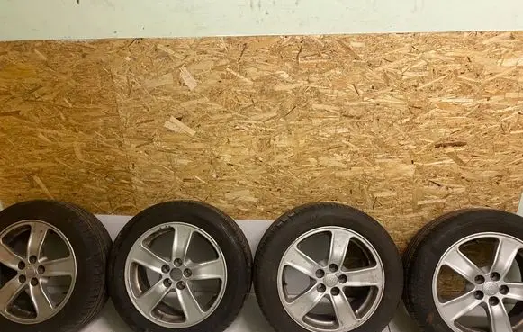 Toyota Avensis T250 R16 alloy rim 