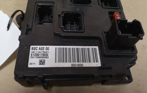Peugeot 407 Tow bar trailer control unit/module S120017003I BSCA0200 9656148080