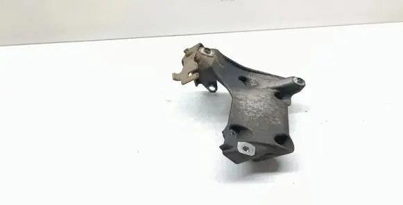 BMW 3 E90 E91 A/C compressor mount bracket 7505980 64557505980