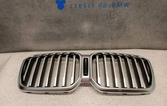 BMW X3 G01 Front grill 9881906