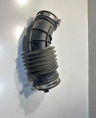 Ford Focus Air intake duct part JX619R504C